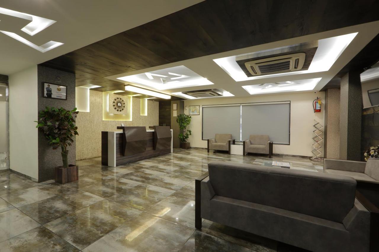 Hotel Unity Ahmedabad Exterior photo