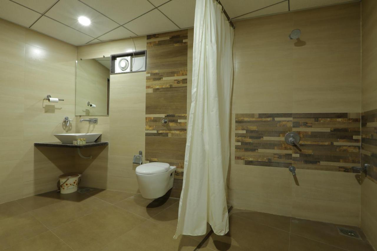 Hotel Unity Ahmedabad Exterior photo